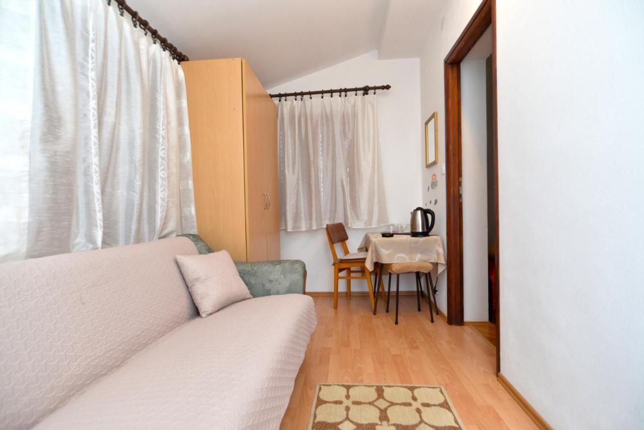 App & Rooms Rovinj 1068 외부 사진