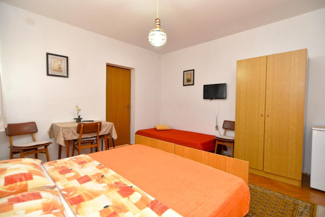 App & Rooms Rovinj 1068 외부 사진